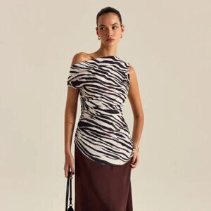 NWT Commense Zebra Print Off-Shoulder Top, Medium